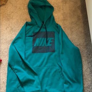 Men’s Nike dry fit hoodie
